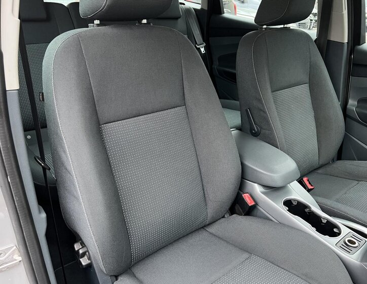 Ford C-MAX MPV 2,0 l 85 kw