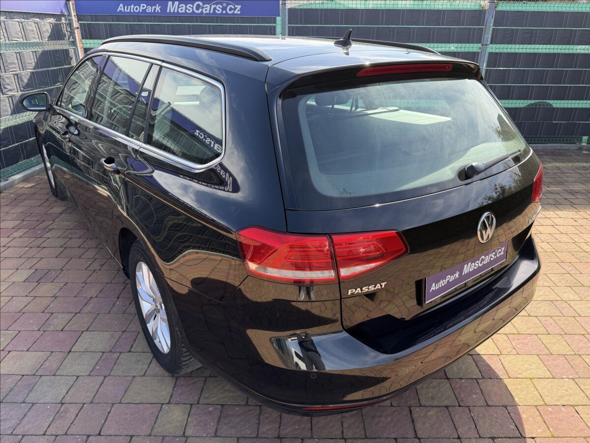 Volkswagen Passat Kombi 2,0 l 110 kw