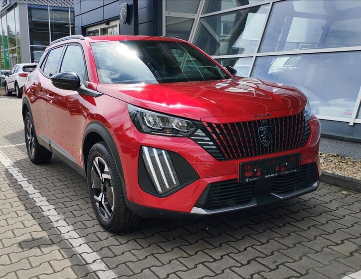 Peugeot 2008 SUV / Terénní 1,2 l 107 kw