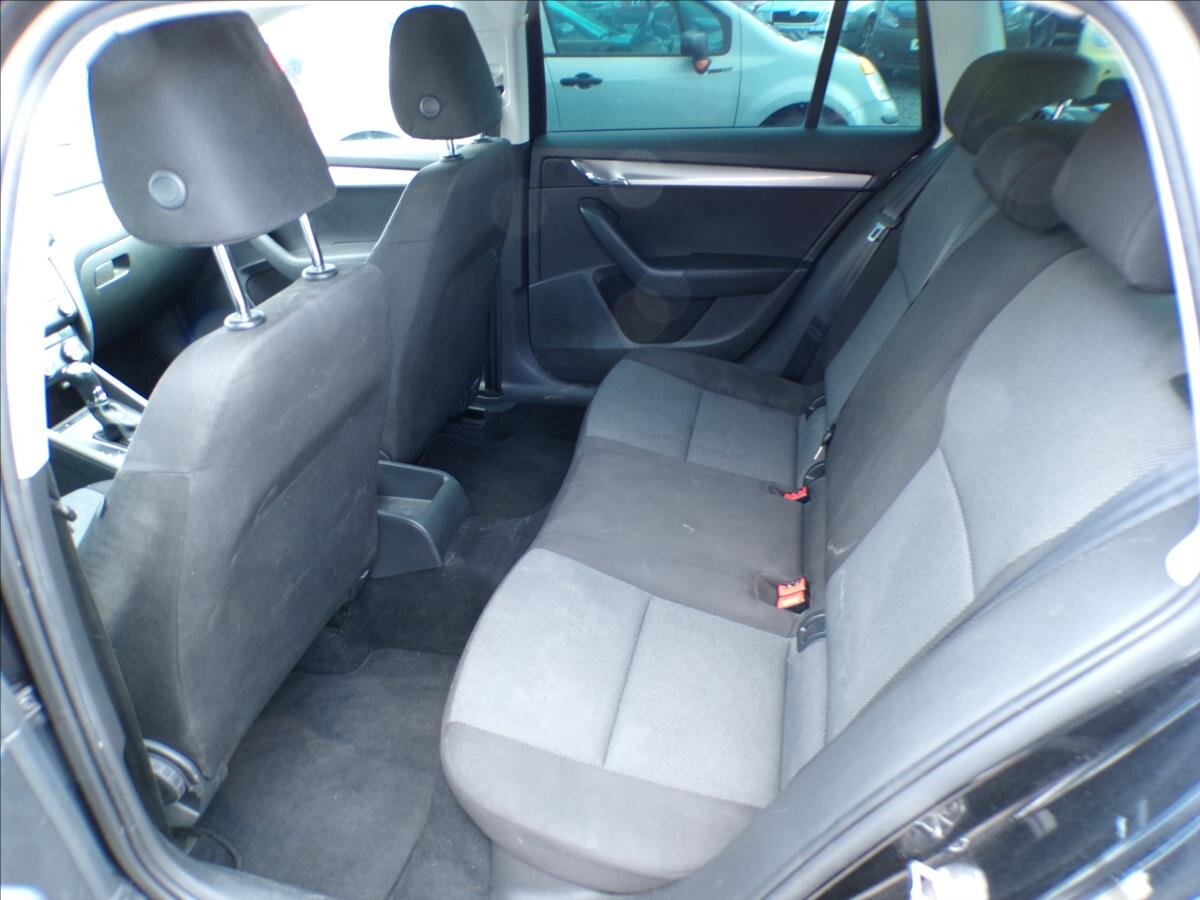 Škoda Octavia Kombi 1,2 l 77 kw