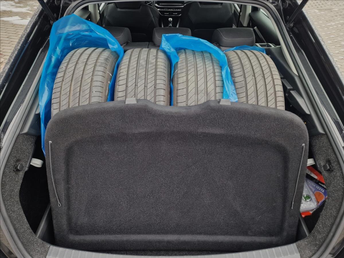 Škoda Octavia Sedan 1,5 l 110 kw