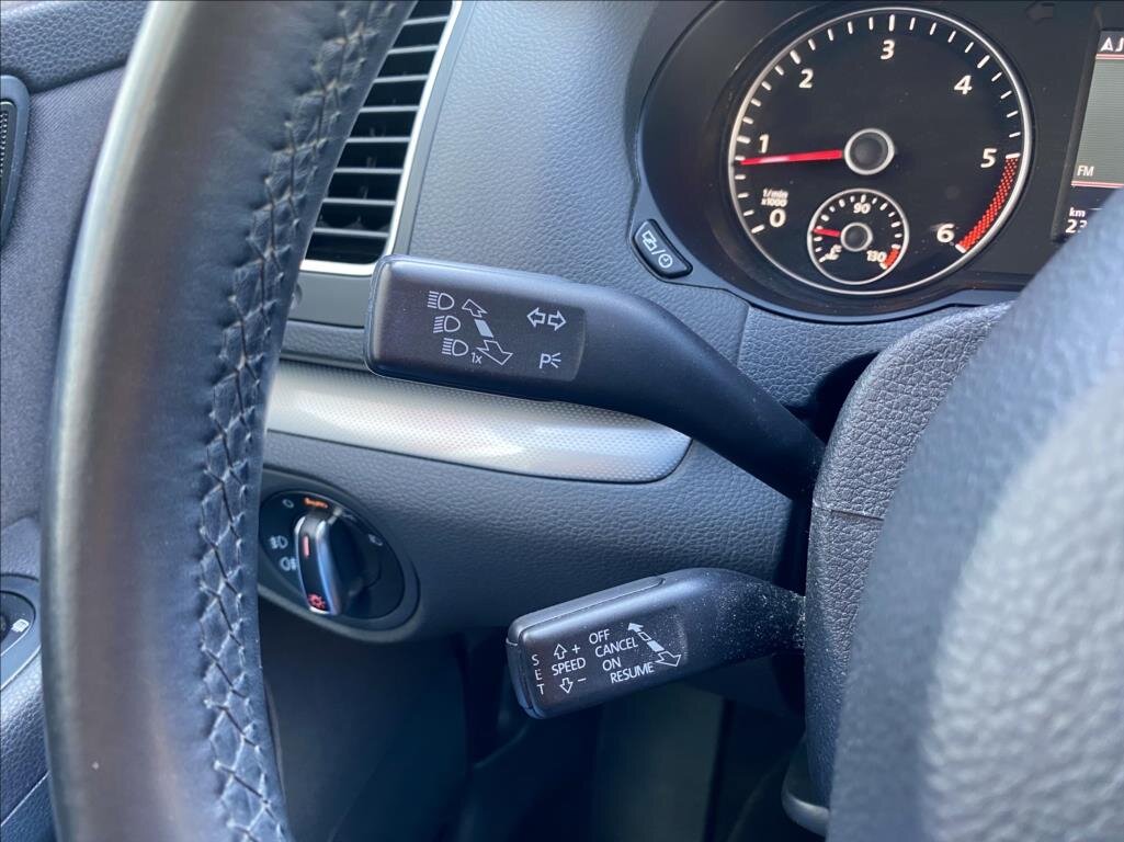 Volkswagen Sharan MPV 2,0 l 103 kw