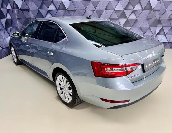 Škoda Superb 5