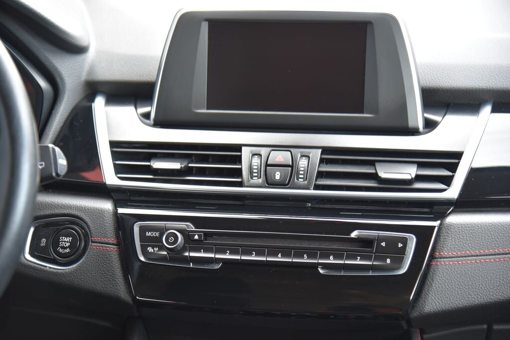 BMW Řada 2 MPV 1,5 l 100 kw