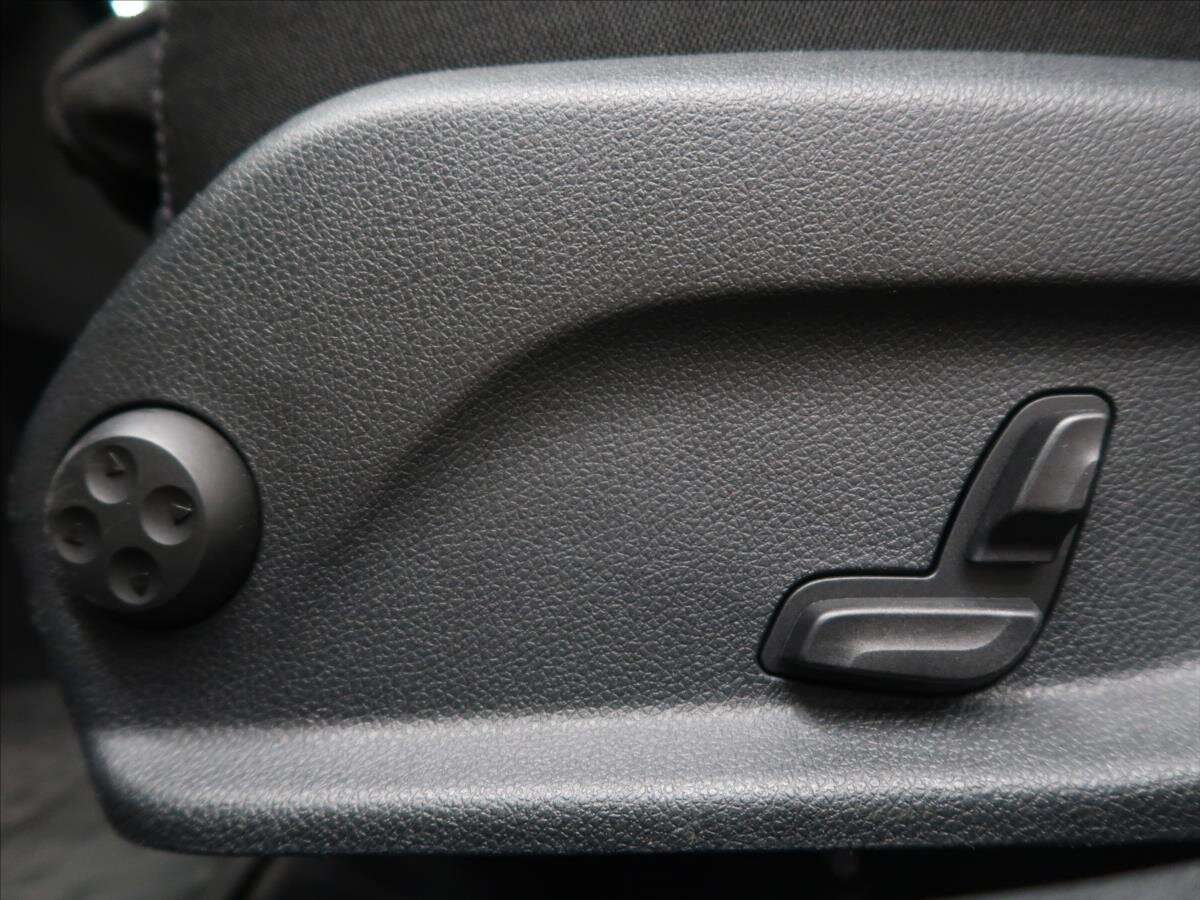 Mercedes-Benz Třídy C Kombi 1,6 l 100 kw