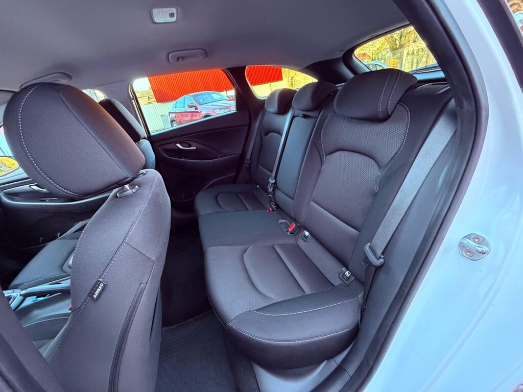 Hyundai i30 Kombi 1,4 l 103 kw