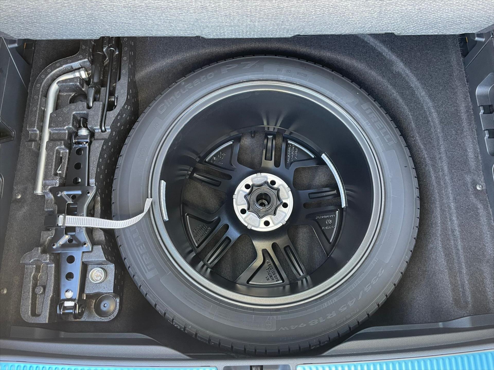 Volkswagen Passat Kombi 2,0 l 110 kw