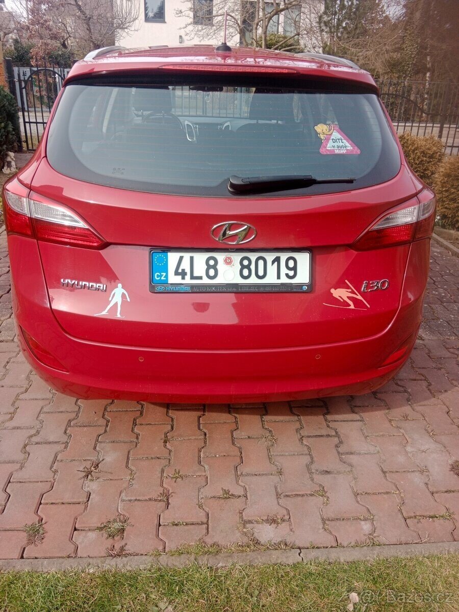 Hyundai i30 Kombi 0,0 88 kw