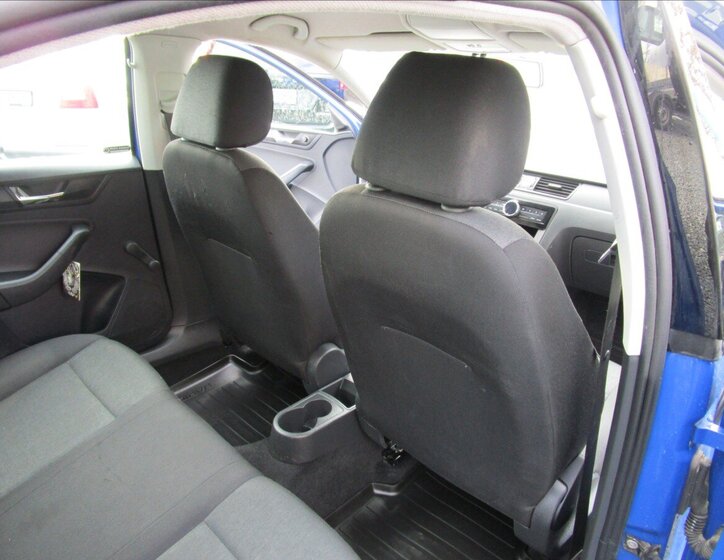 Škoda Rapid Sedan 999,0 70 kw