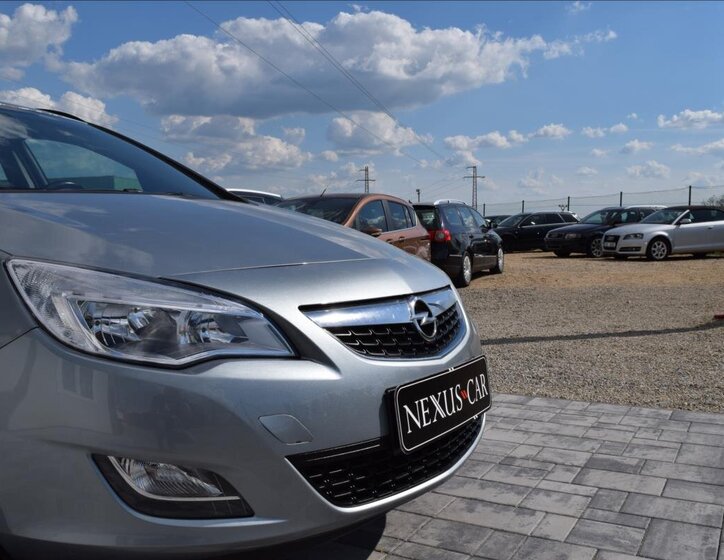 Opel Astra Kombi 1,7 l 81 kw