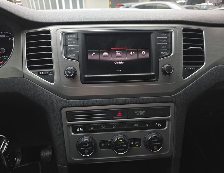 Volkswagen Golf Sportsvan 18