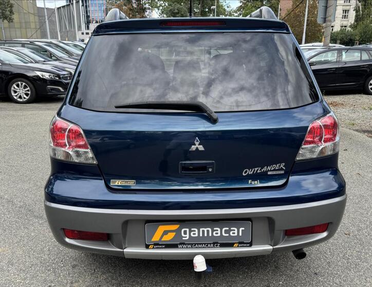 Mitsubishi Outlander 9