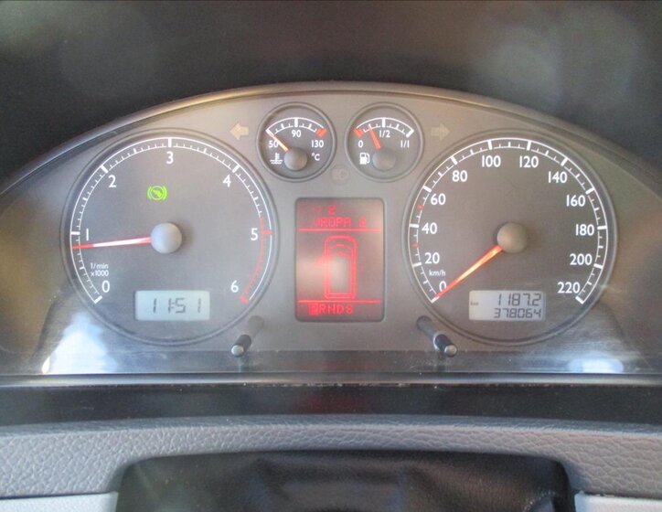 Volkswagen Multivan 16