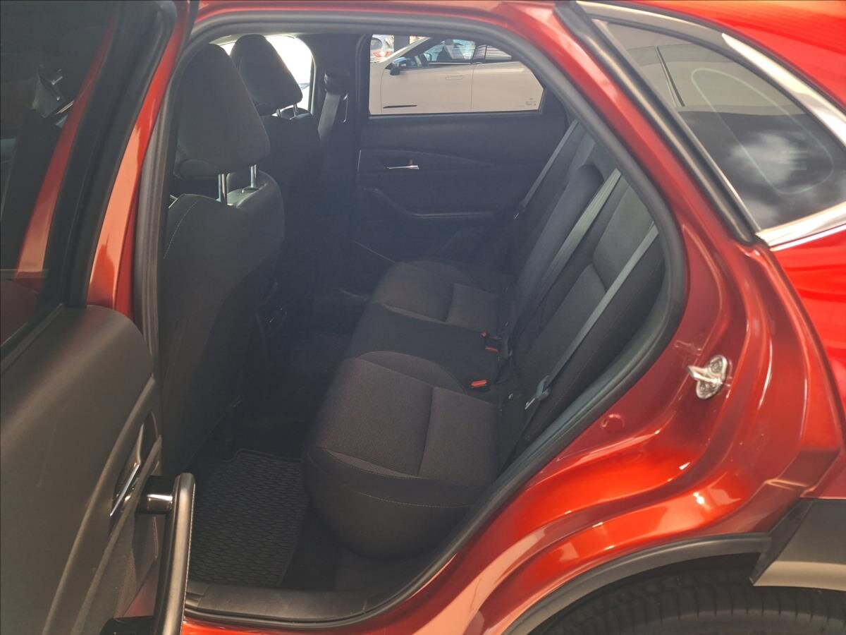 Mazda CX-30 SUV / Terénní 2,0 l 90 kw