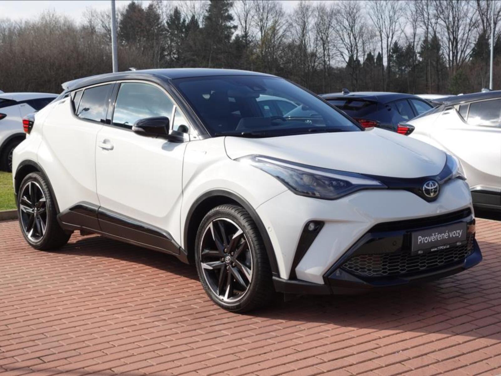 Toyota C-HR 3