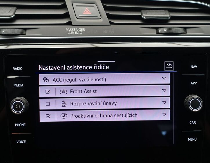 Volkswagen Touran 14