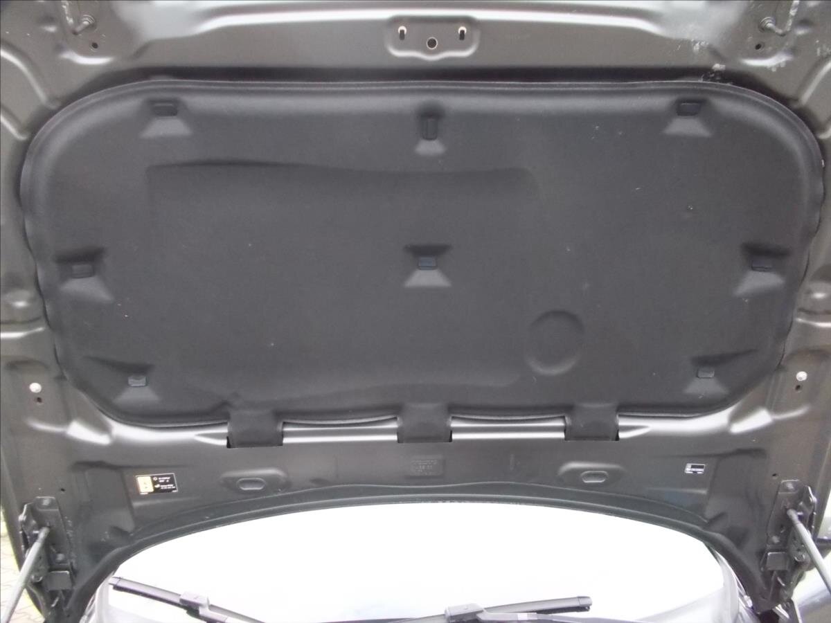 Volvo V60 Kombi 2,0 l 145 kw