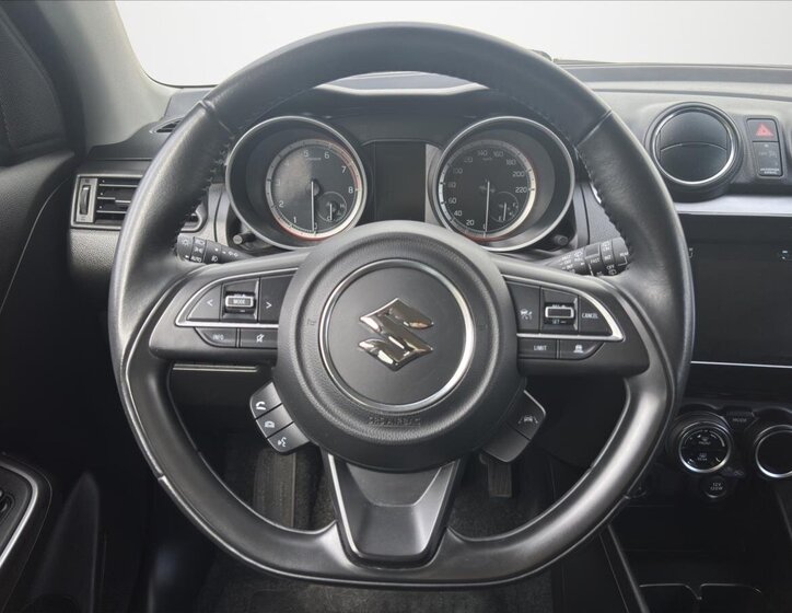 Suzuki Swift Hatchback 1,2 l 61 kw