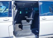 Volkswagen Multivan 15