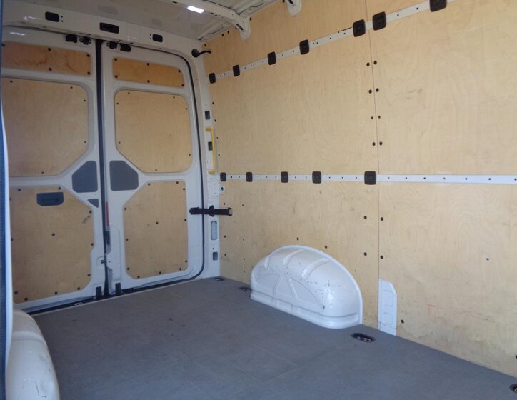 Volkswagen Crafter Ostatní 2,0 l 75 kw