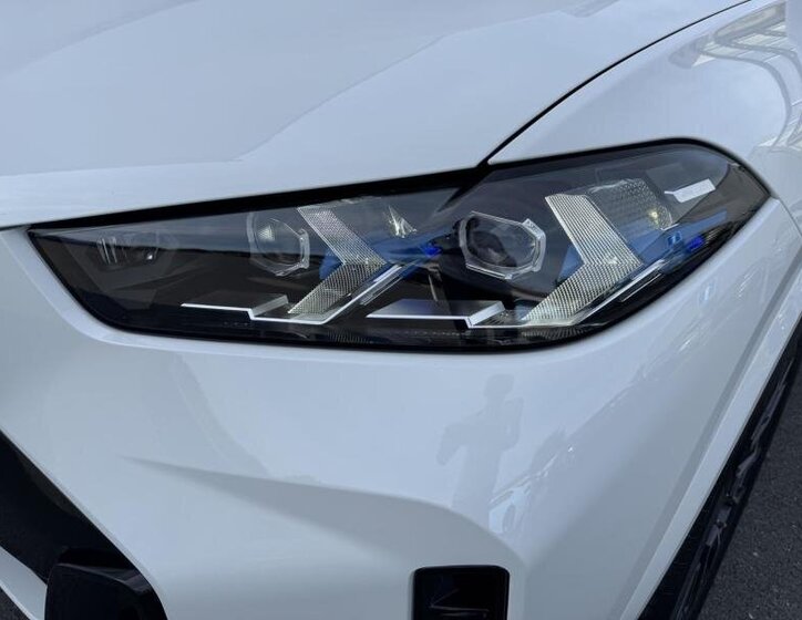 BMW X5 SUV / Terénní 3,0 l 250 kw