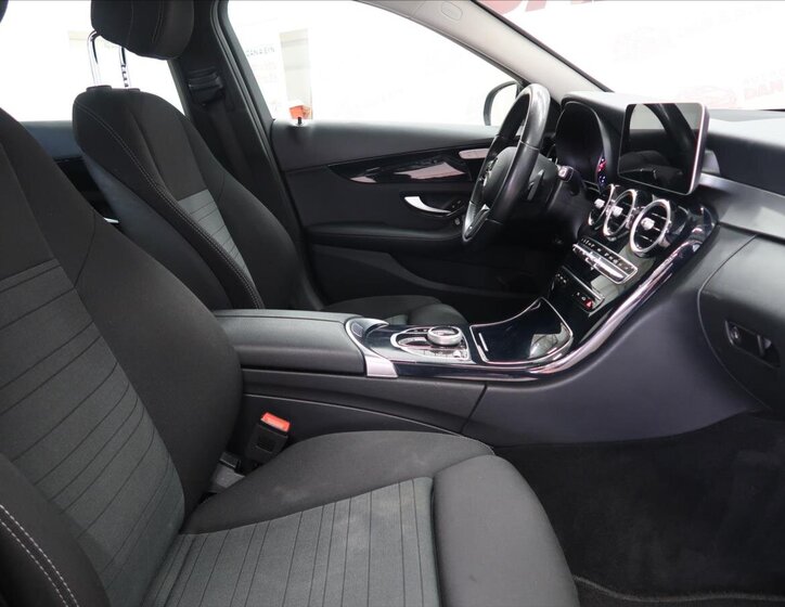 Mercedes-Benz Třídy C 13