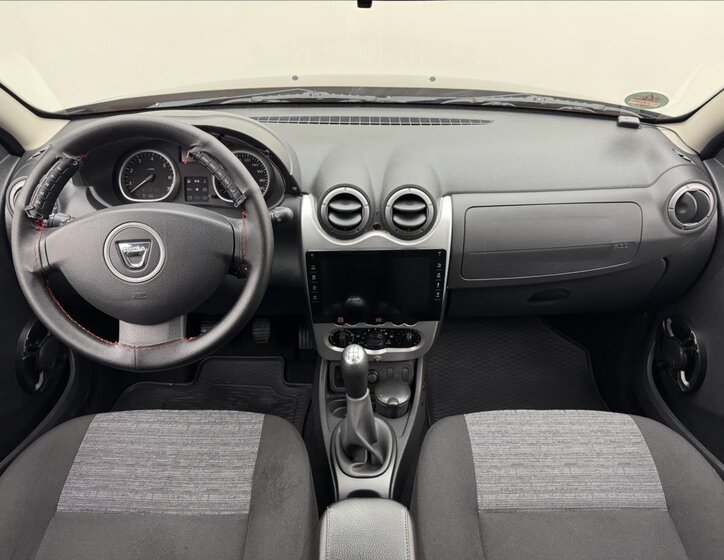 Dacia Duster SUV / Terénní 1,6 l 77 kw