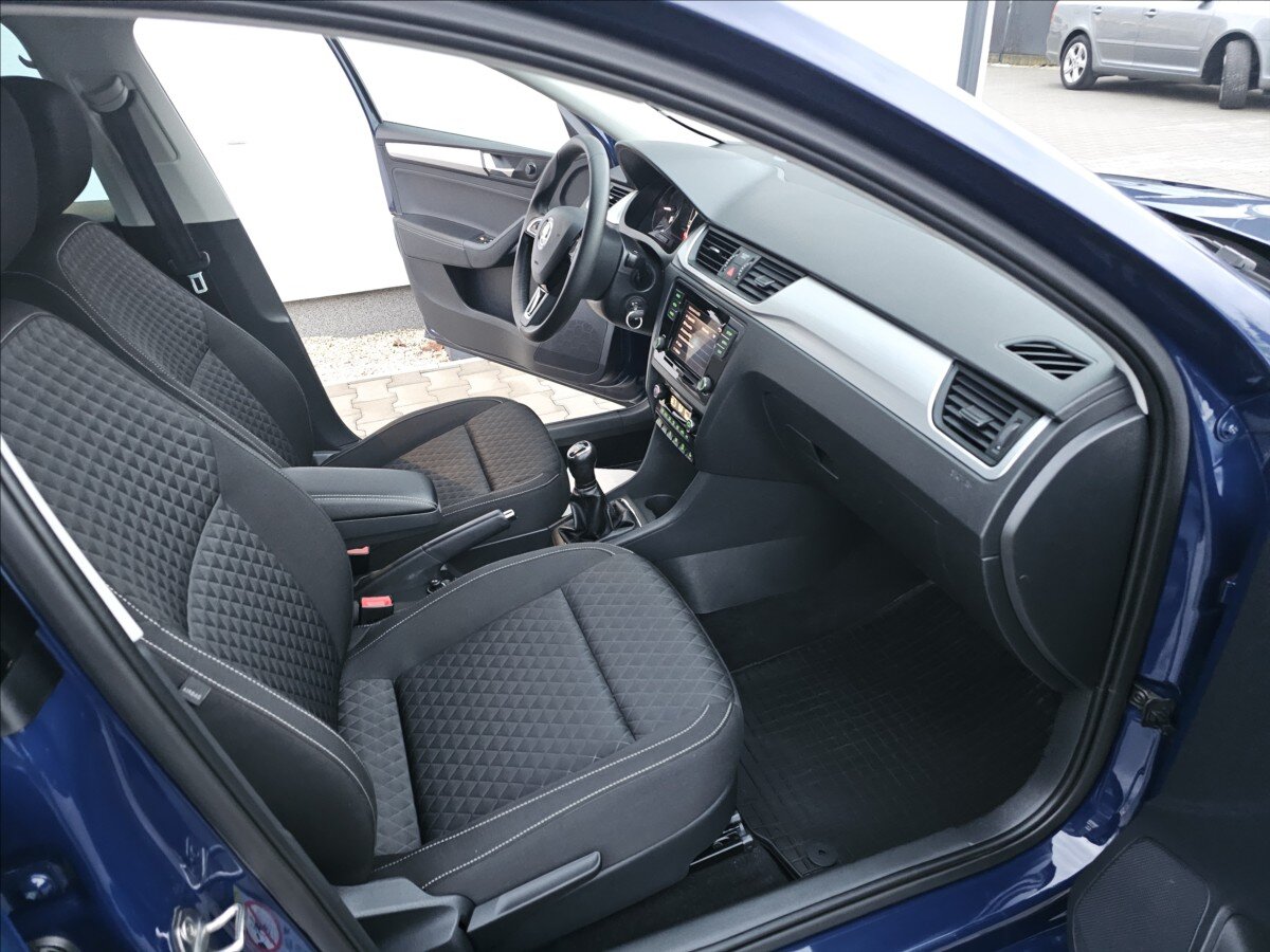 Škoda Rapid Hatchback 999,0 81 kw