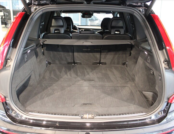 Volvo XC90 SUV / Terénní 2,0 l 173 kw