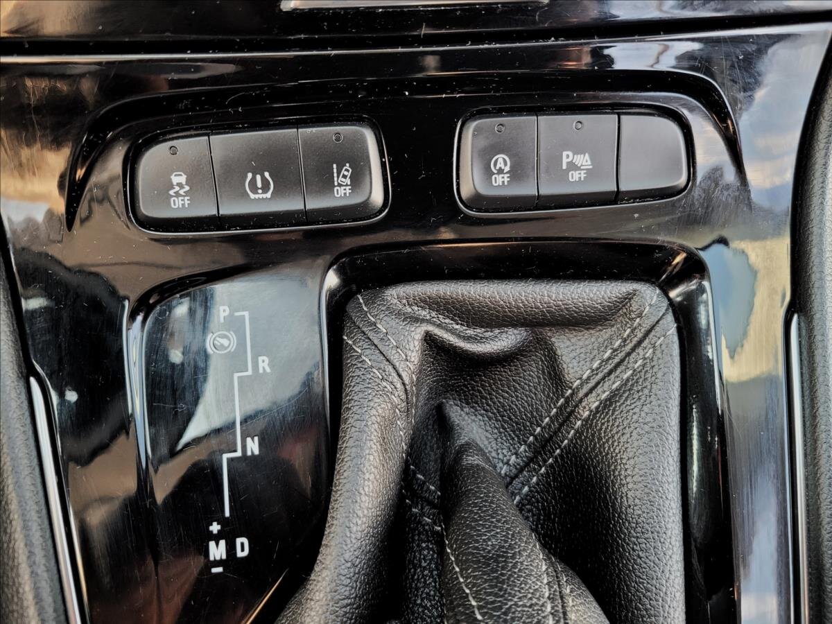 Opel Grandland X SUV / Terénní 1,5 l 96 kw