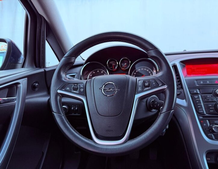 Opel Astra Hatchback 1,4 l 74 kw