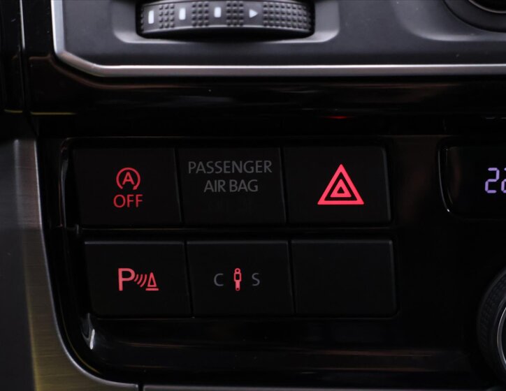 Volkswagen Multivan 23