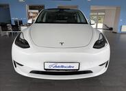 Tesla Model Y 2