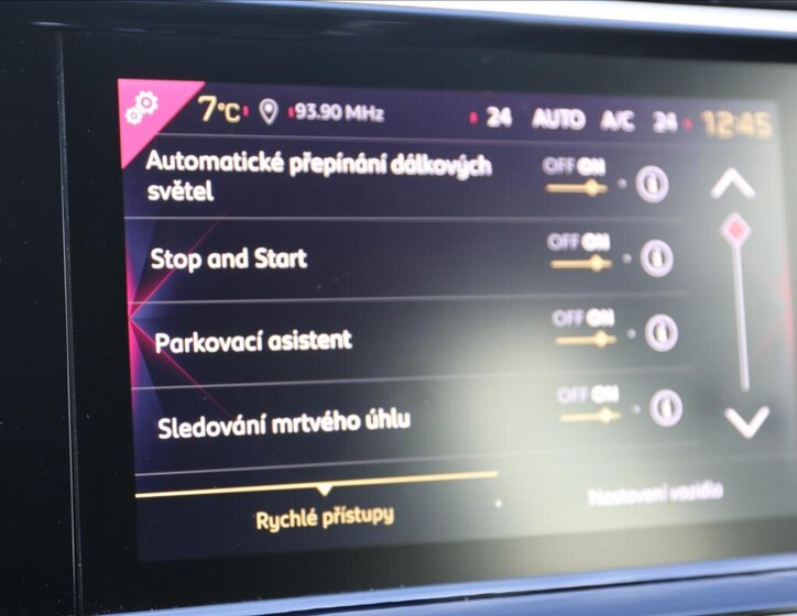 DS Automobiles DS7 Crossback Kombi 2,0 l 130 kw