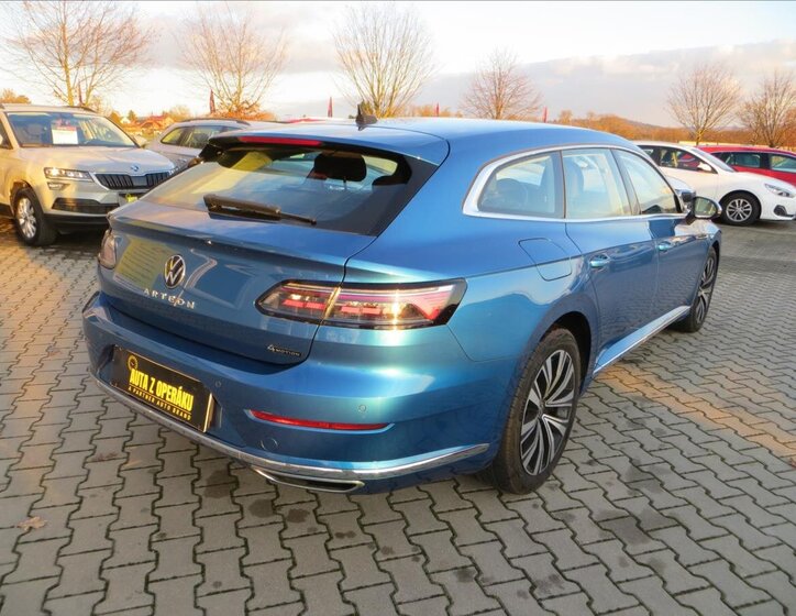 Volkswagen Arteon Kombi 2,0 l 147 kw
