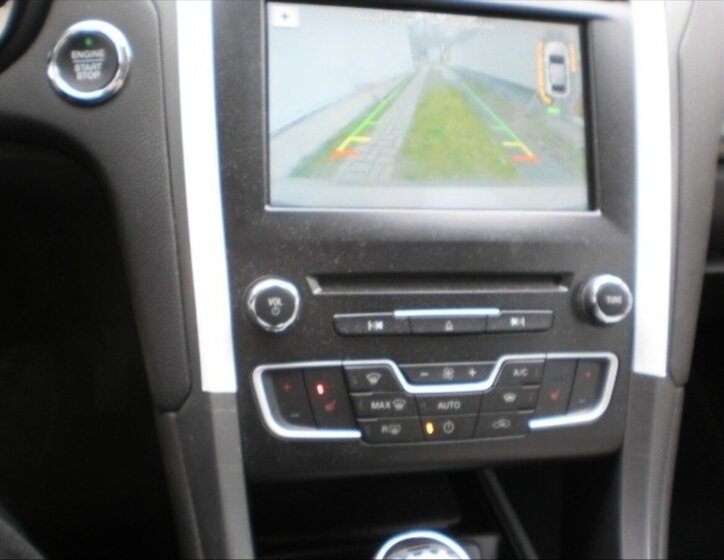 Ford Mondeo Hatchback 0,0 0