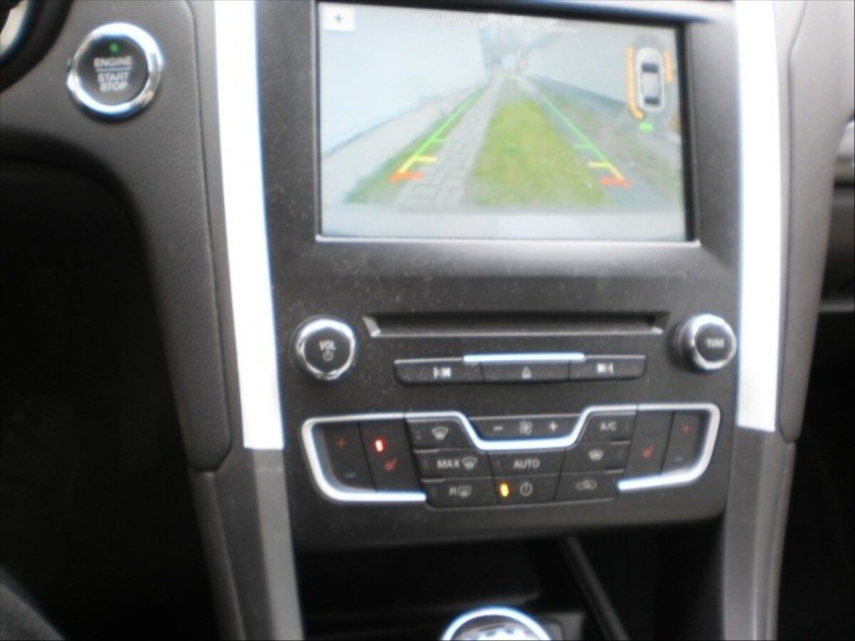 Ford Mondeo Hatchback 0,0 0