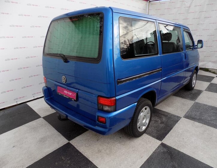 Volkswagen Multivan 9