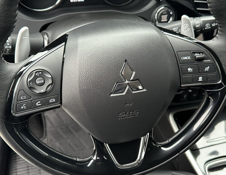 Mitsubishi Outlander 31