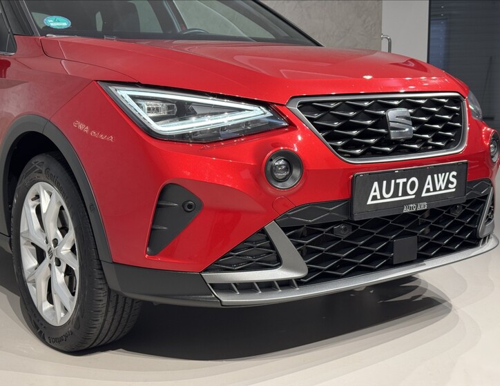 Seat Arona 5