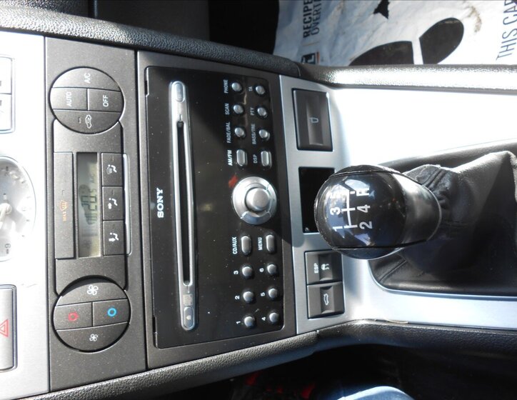 Ford Mondeo Liftback 1,8 l 92 kw