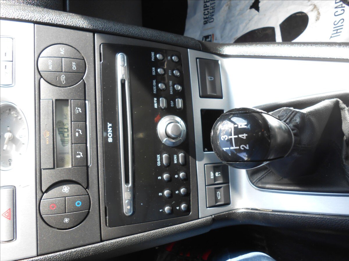 Ford Mondeo Liftback 1,8 l 92 kw