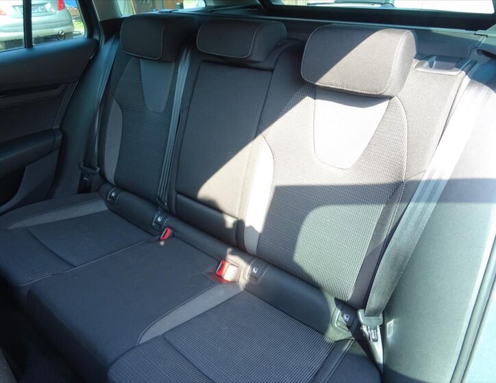 Škoda Octavia Kombi 999,0 81 kw