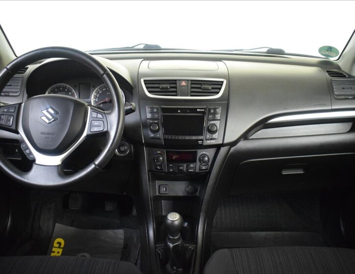 Suzuki Swift Hatchback 1,2 l 69 kw