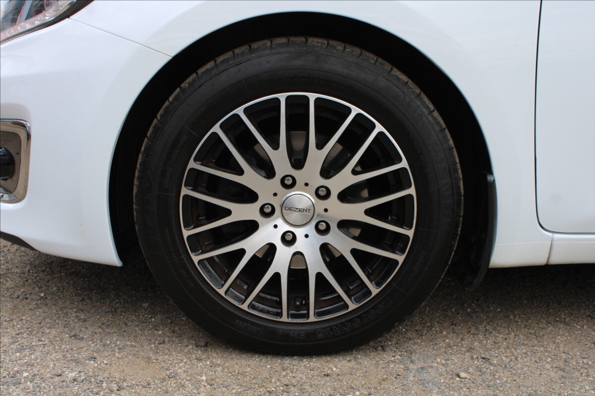 KIA Ceed Hatchback 1,4 l 73 kw