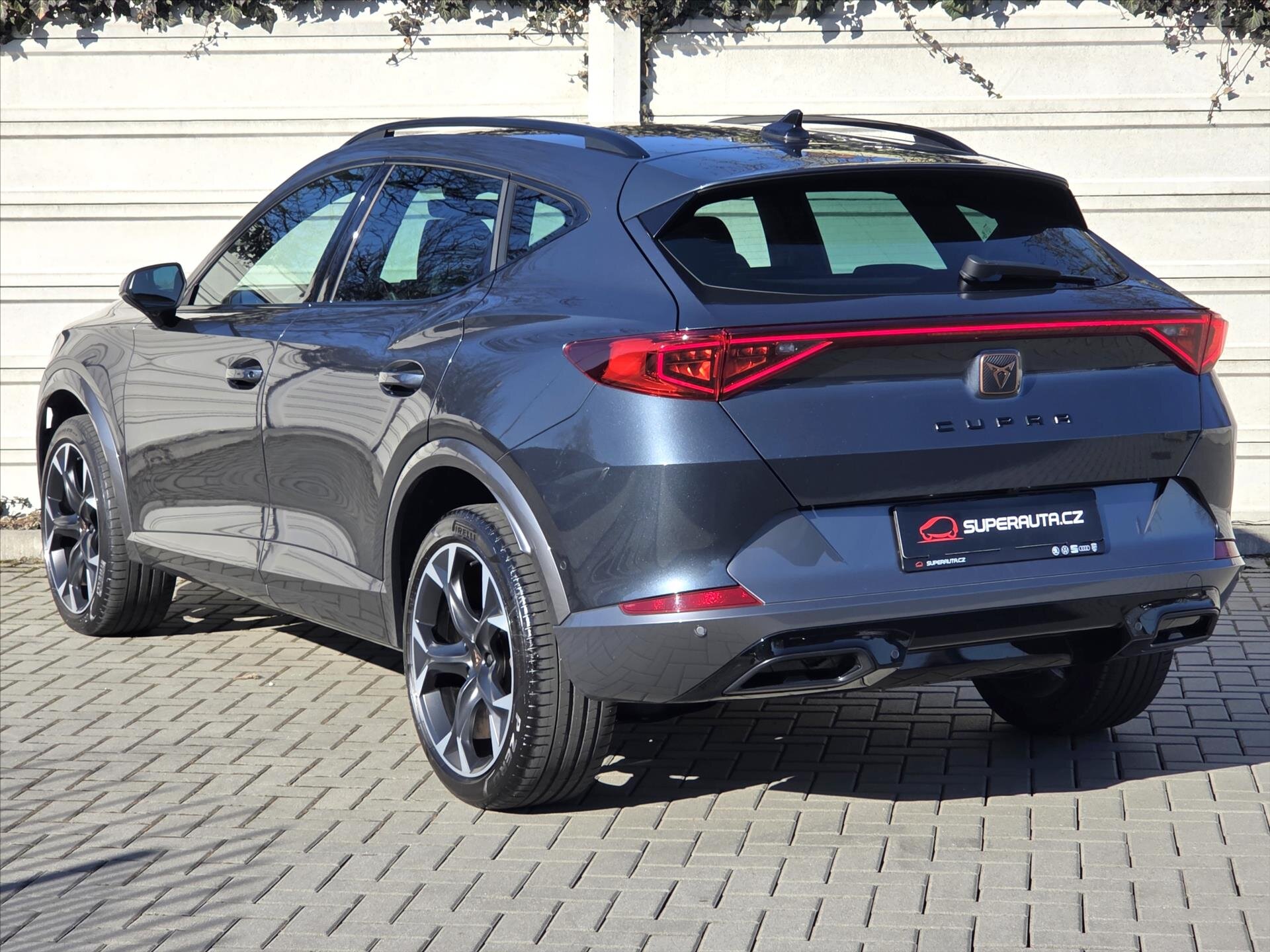 Cupra Formentor SUV / Terénní 2,0 l 140 kw
