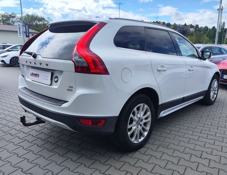 Volvo XC60 SUV / Terénní 2,4 l 136 kw
