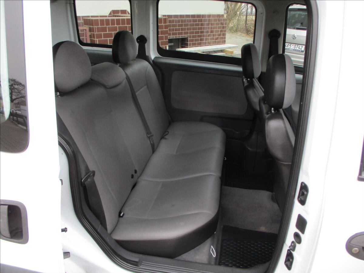 Opel Combo Kombi 1,7 l 74 kw