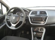 Suzuki S-Cross Hatchback 998,0 82 kw