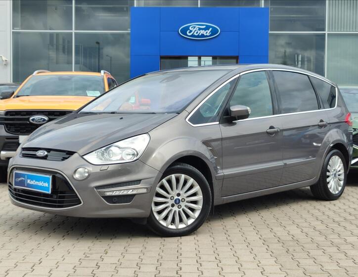 Ford S-MAX 1